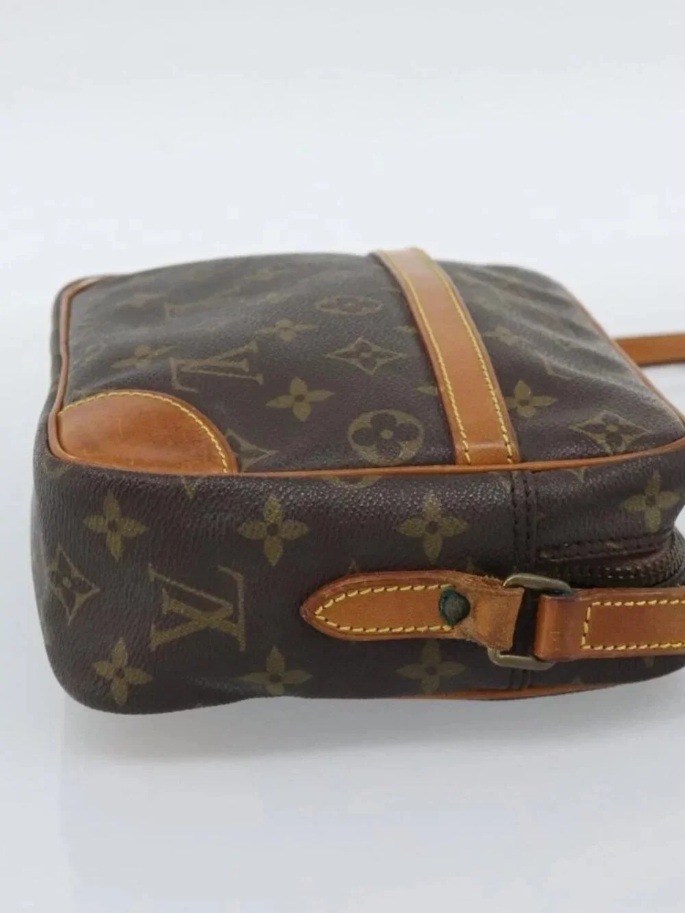 LOUIS VUITTON Monogram Trocadero 27 Shoulder Bag M51274 LV Auth 188424
